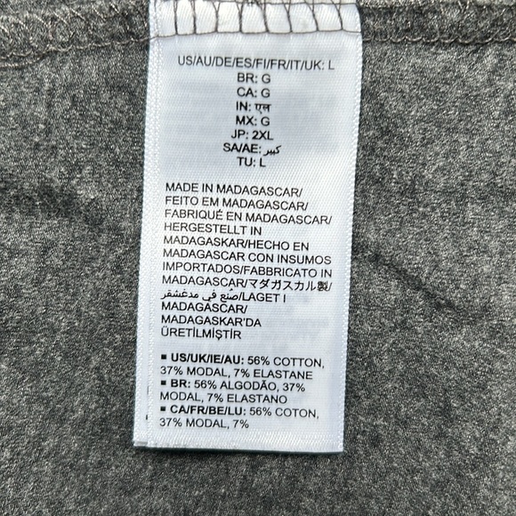 Amazon Essentials t shirts - 2 - Picture 5 of 5